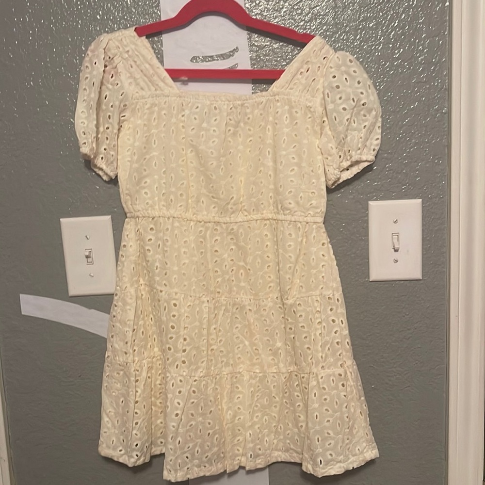 Girl beige dress